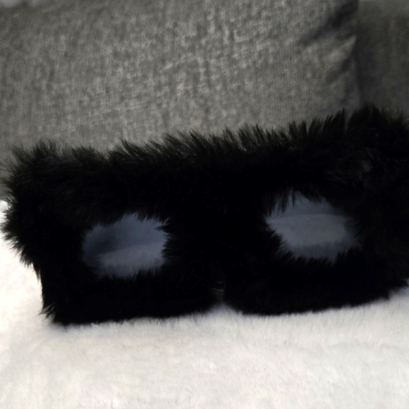 Black Furry Sunglasses - Picture 1 of 3